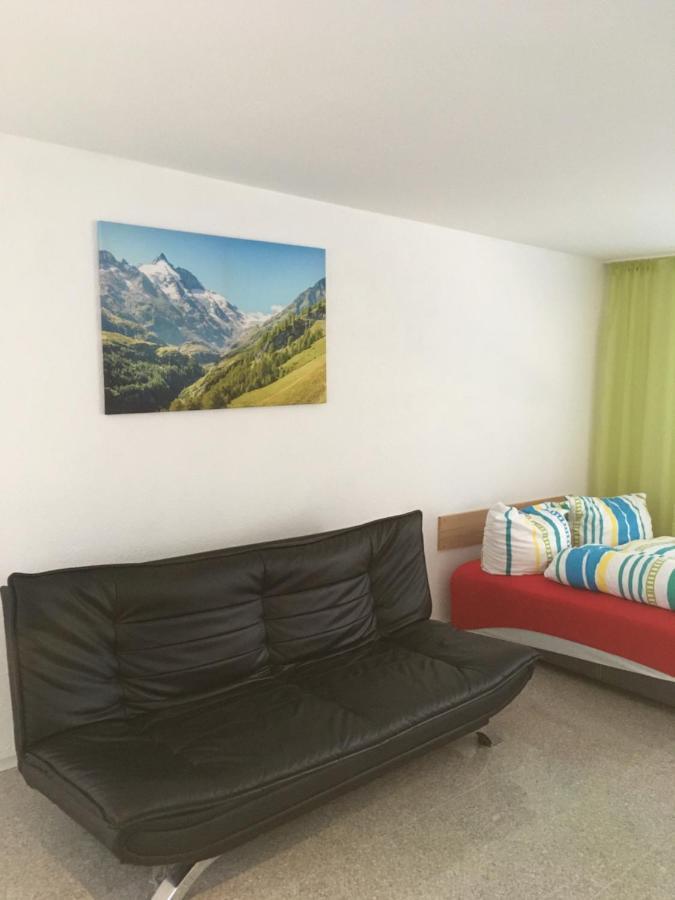 Fe Wo Viktoria Apartment ลาร์ ภายนอก รูปภาพ